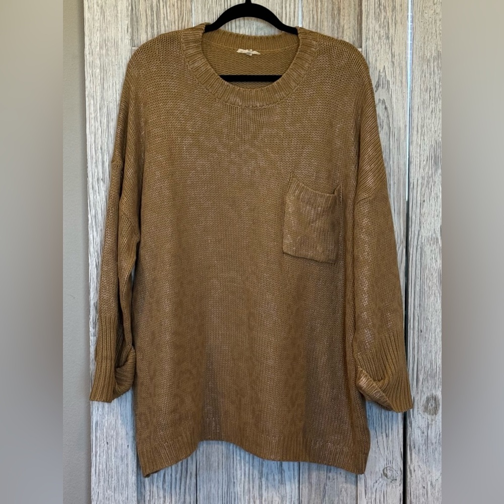 JODIFL Tan Knit Sweater w/Pink Shimmer Leopard Print. Sz M. OVERSIZED